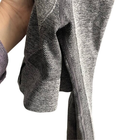 GYMSHARK Heathered Gray Cropped Compression Long Sleeve Top Cut Out Back Size S - Picture 7 of 14